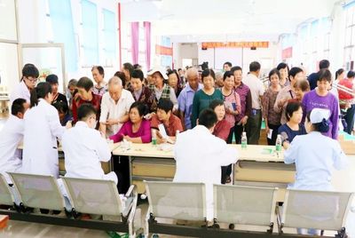 重視健康，遠(yuǎn)離高發(fā)疾病——火炬區(qū)舉辦義診活動呼吁公眾關(guān)注健康